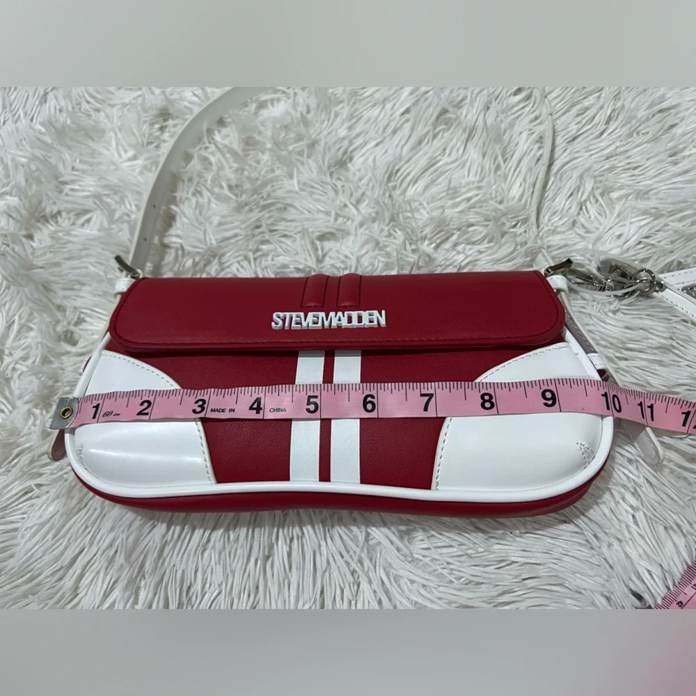 Steve Madden Sporty Shoulder Bag